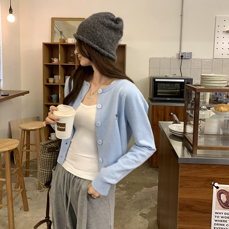 Embroidery Slim Knit Cardigan Women's Unique Design Versatile Fitted Short Top - Image 4