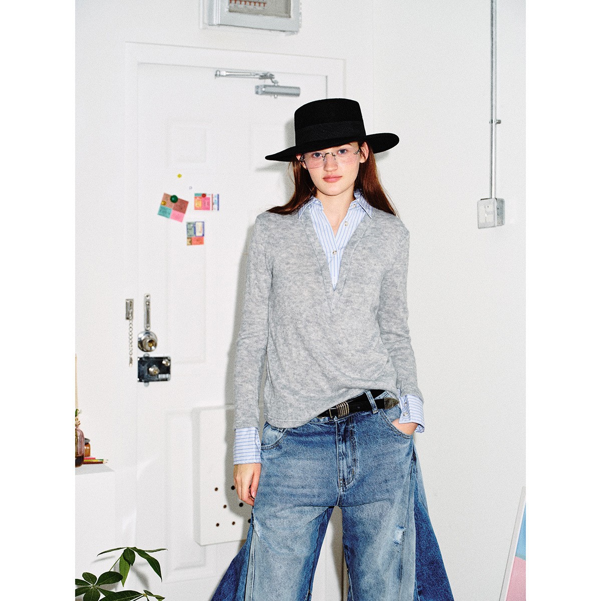 Patchwork Turn-down Collar Women's Slim Fit Long Sleeve Top Sweatshirt - Image 2