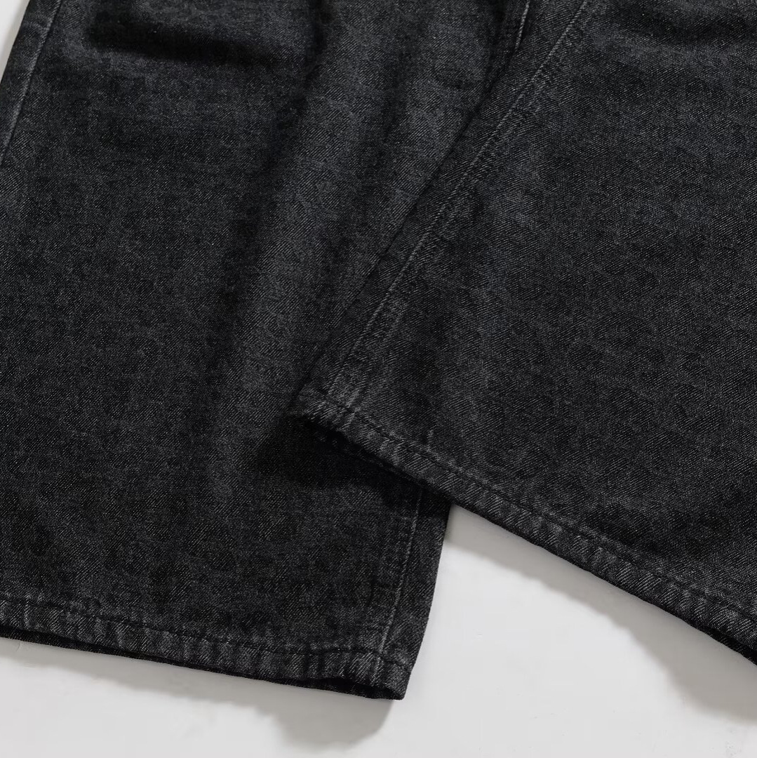 Style New Women's Classic Versatile Fashionable Chic Dark Leopard Print Jeans - Image 4