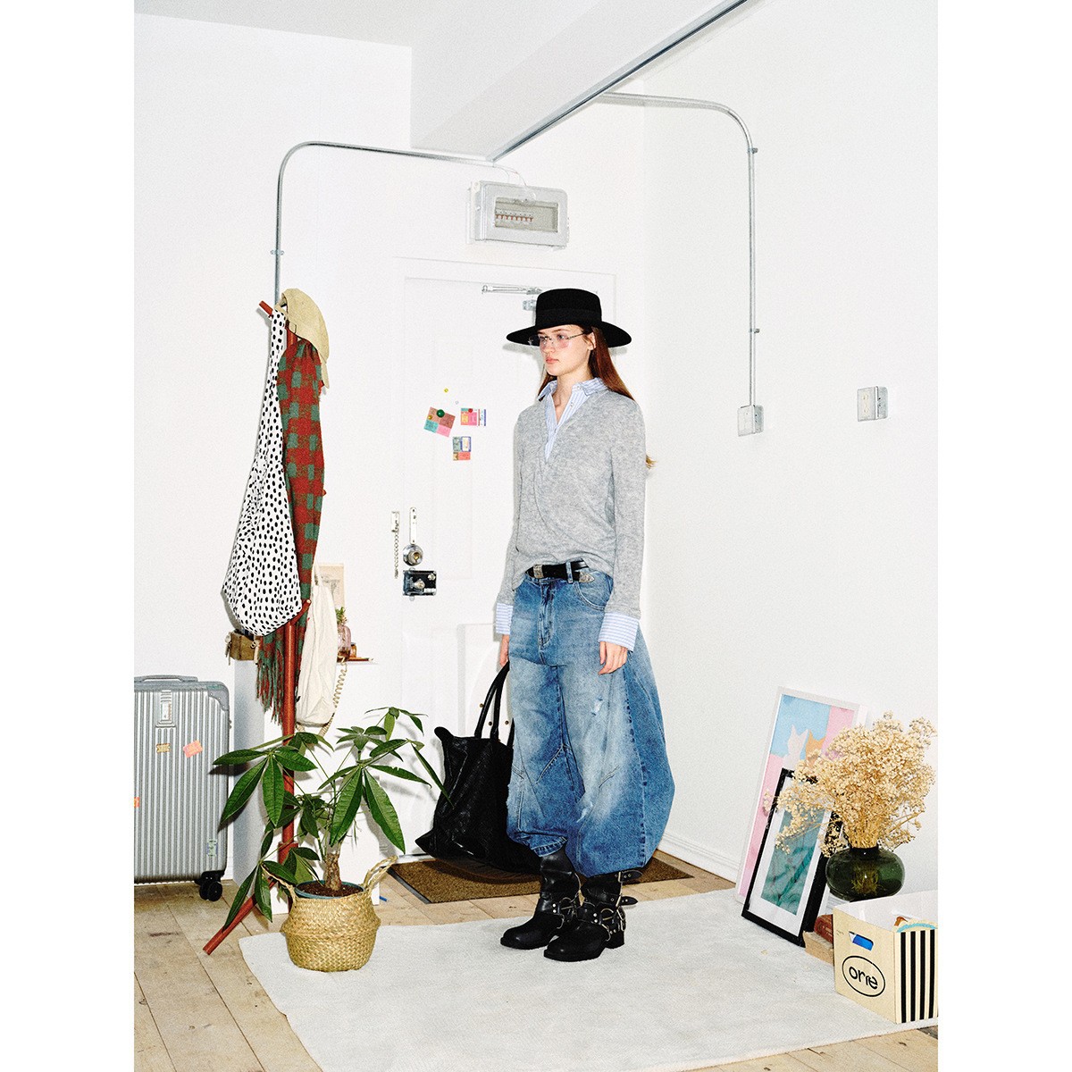 Patchwork Turn-down Collar Women's Slim Fit Long Sleeve Top Sweatshirt - Image 4