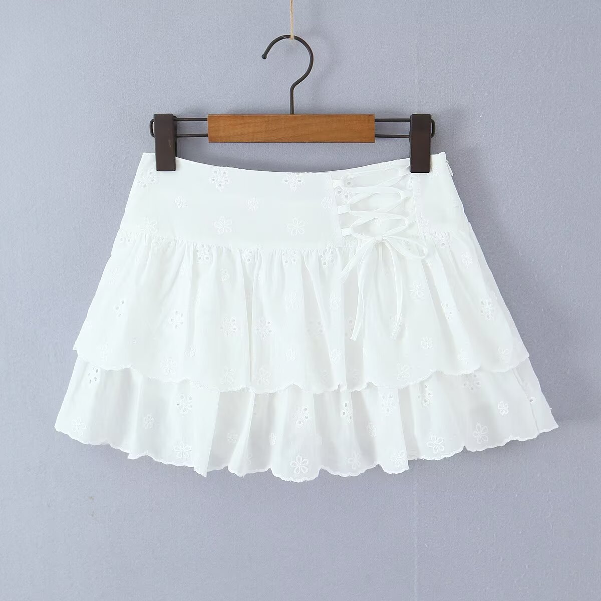 Sexy camisole top embroidered floral skirt set - Image 4