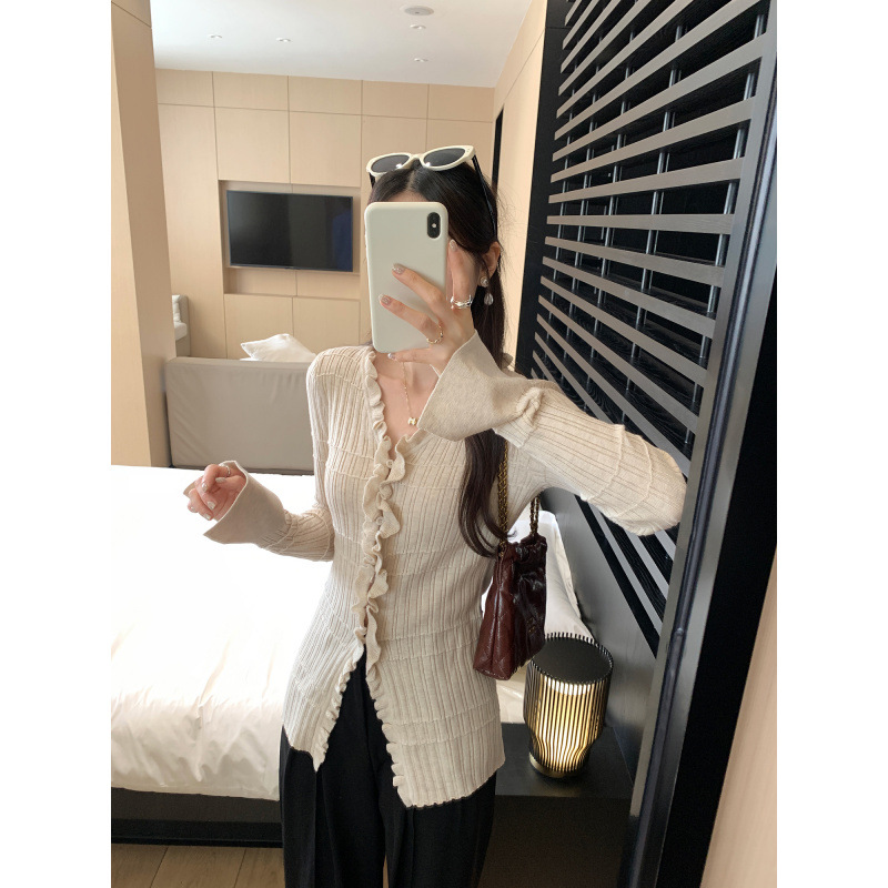 Ruffled V-Neck Long Sleeve Knit Cardigan for Women, Slim Fit, Elegant Top - Image 2